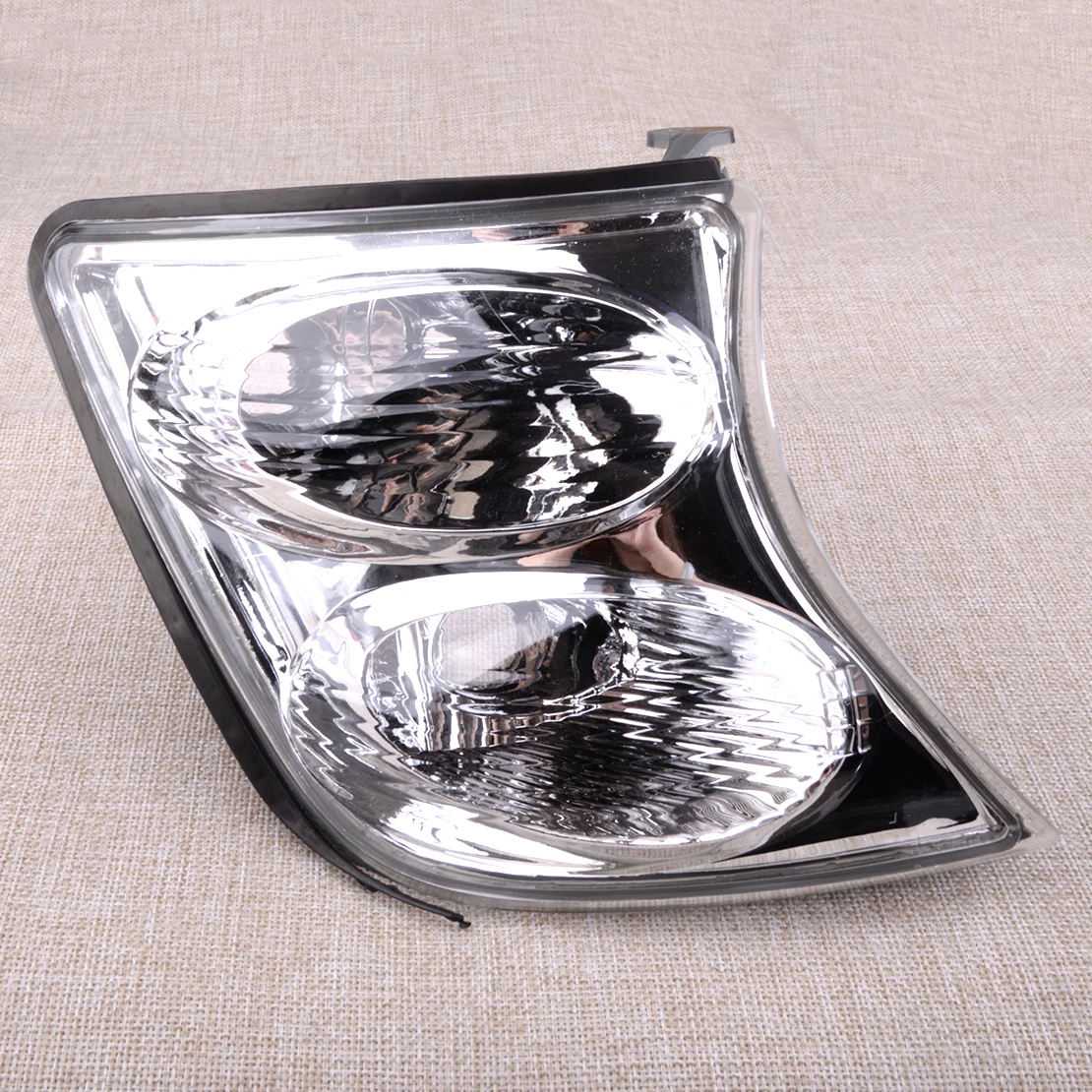

Front Right Clear Indicator Light Corner Lamp Housing Shell Cover Fit for Nissan Patrol Y61 GU Series 1997-2001 2002 2003 2004