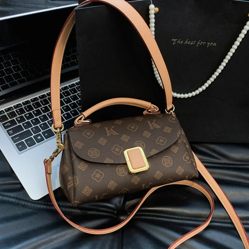 

Элитная женская сумка, новинка 2026 года, универсальная и модная сумка с принтом, цветочный узор, стиль легкой роскоши, на одно плечо.