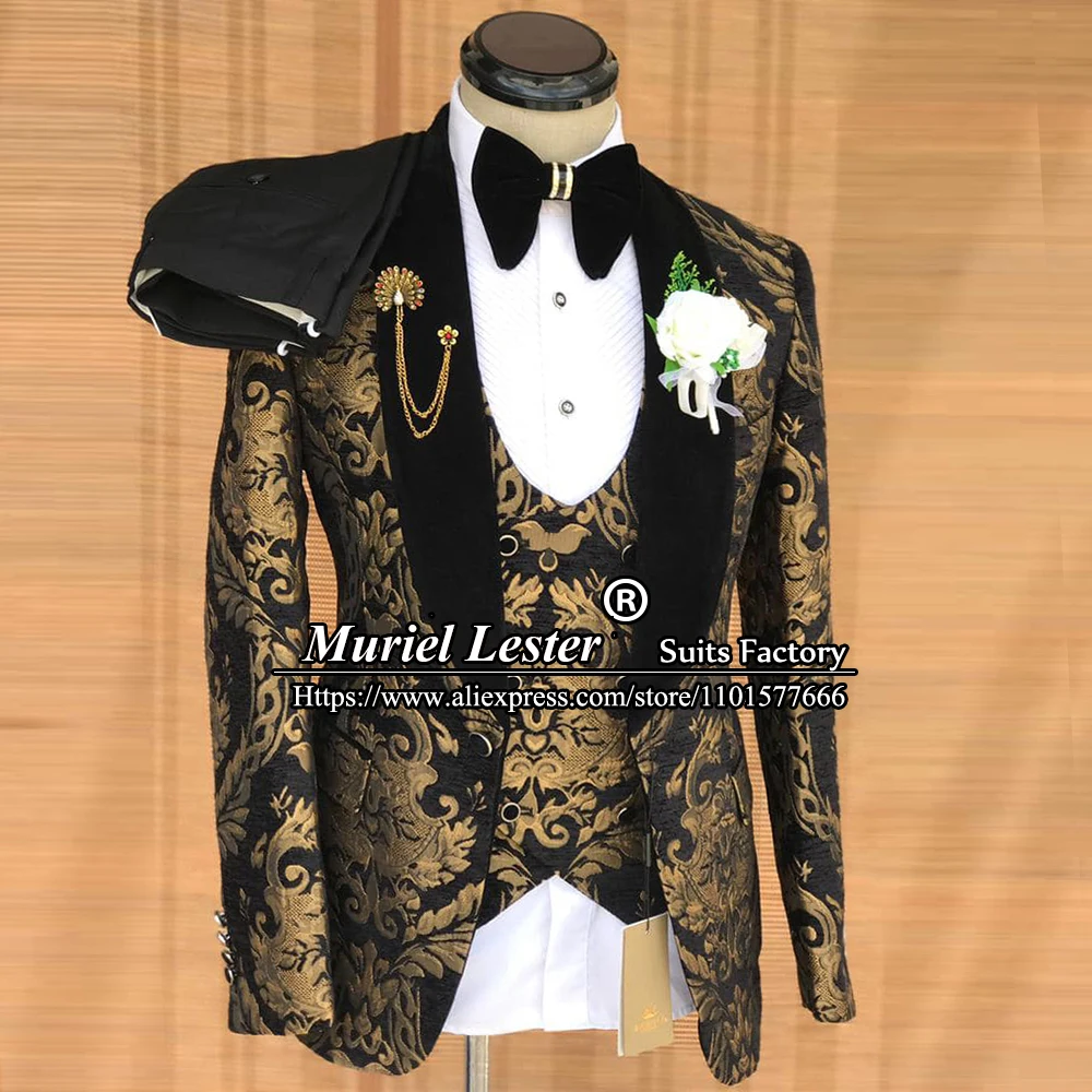 

Tailore-Made Business Men's Suits Black Peaked Laple Blazer Formal Party Gold Jacquard Jacket Vest Pants 3 Pieces Groom Tuxedo