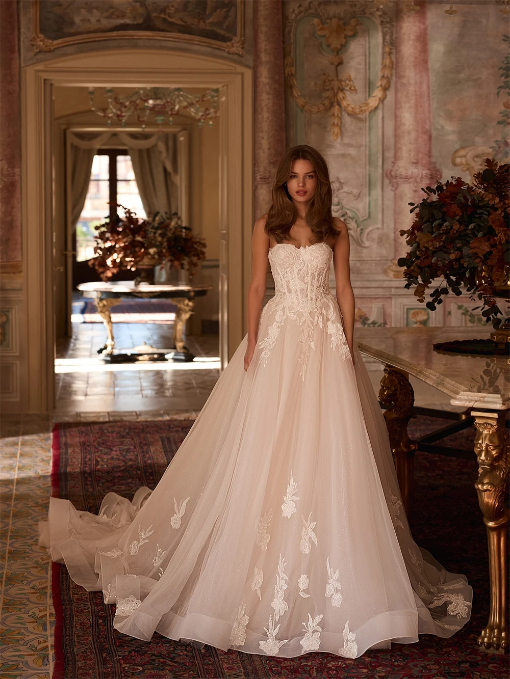 

Customized Elegant Ivory Organza Wedding Dress Formal Sweetheart Sleeveless Bridal Gowns Boho A-Line Chapel Train Robe de mariée