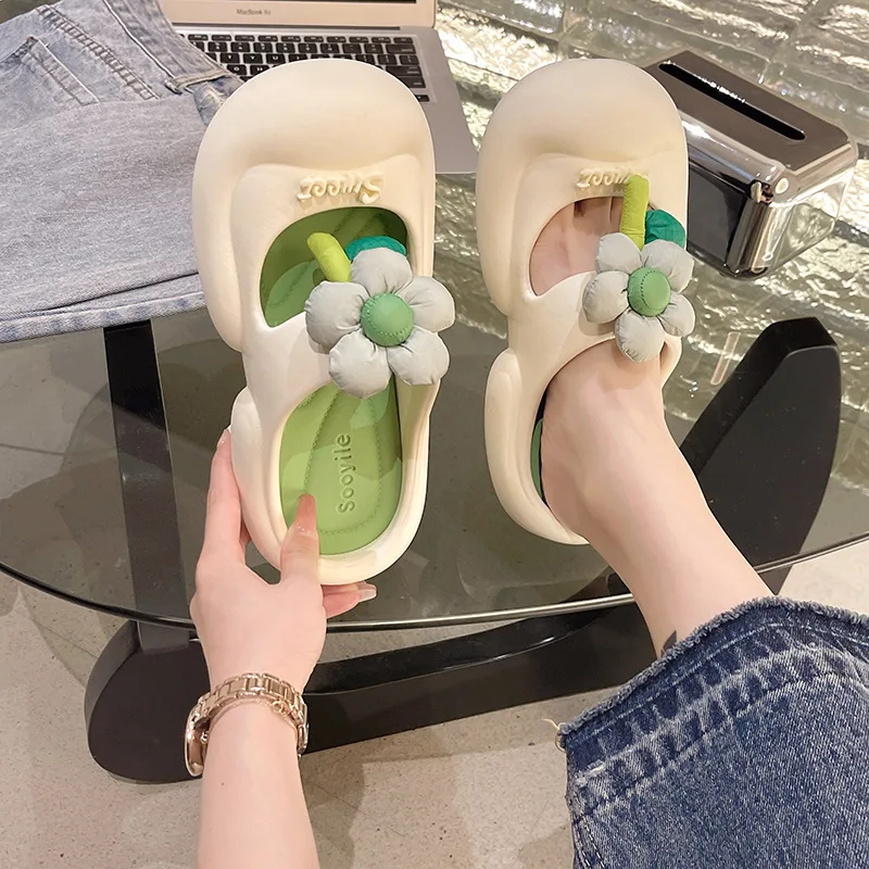 Casual Slippers Women Home Flower Designer Shoes Girls Trend Sandals Summer Beach Cute Mules Fashion Indoor Platform Slides Flat