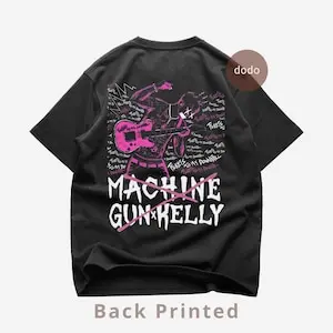 قمصان MGK المفقودة للحفلات الموسيقية الأمريكية #2