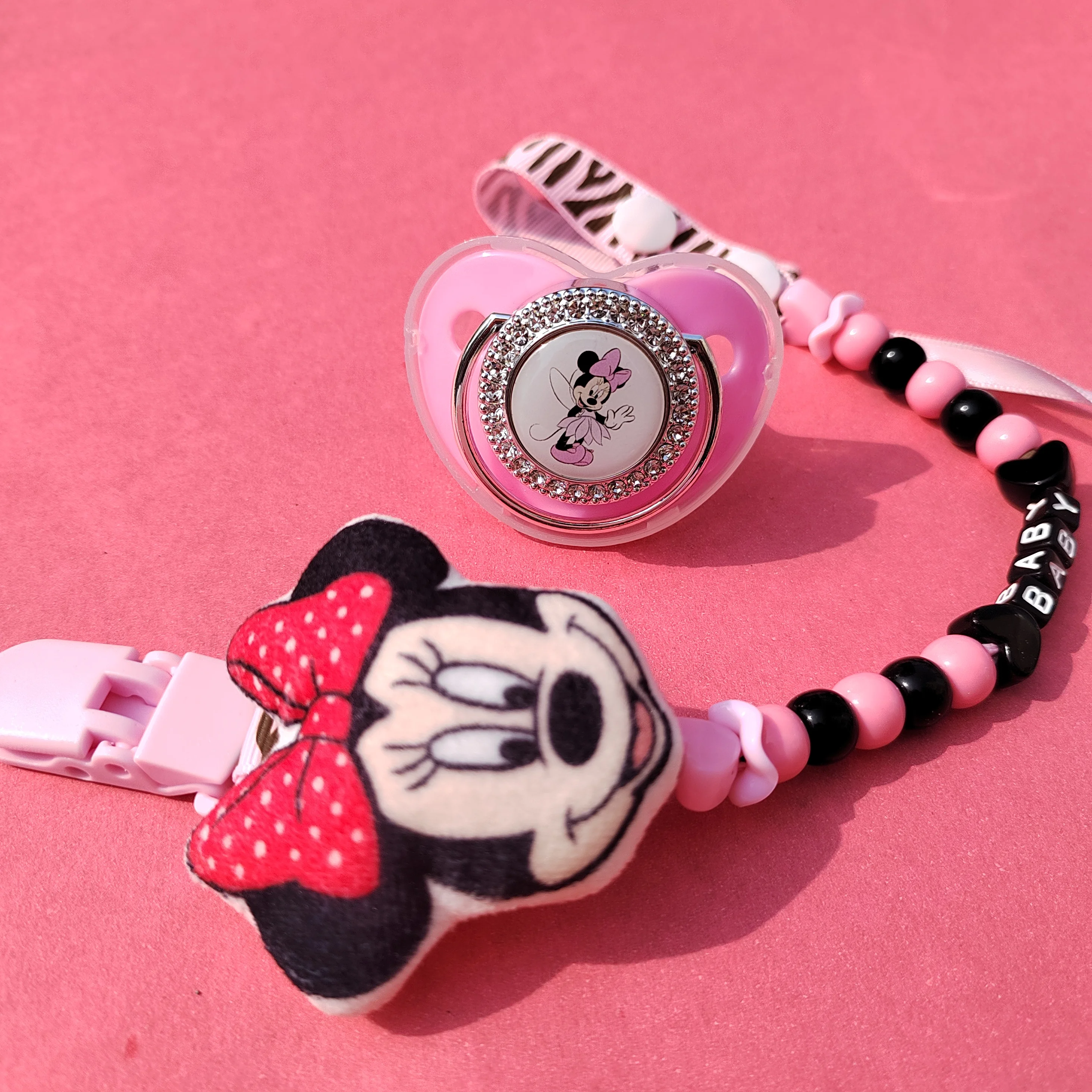 Handmade Minnie Mouse Pacifier Clip for Baby Care Tools Newborn Accessories Personalized Baby Name Dummy Chain Infant Tetine