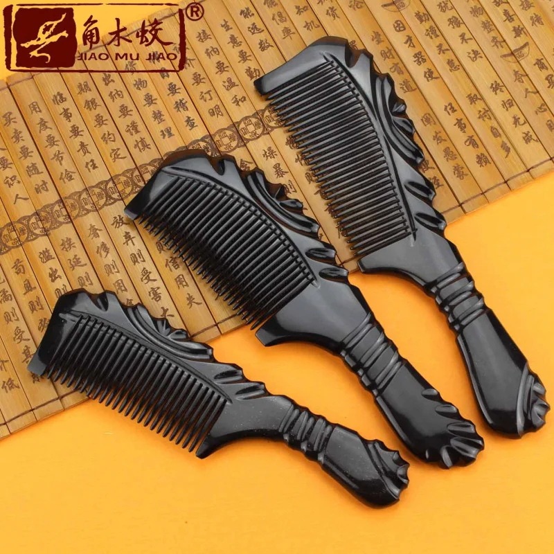 

148Buffalo horn handle comb, Guangxi carved comb