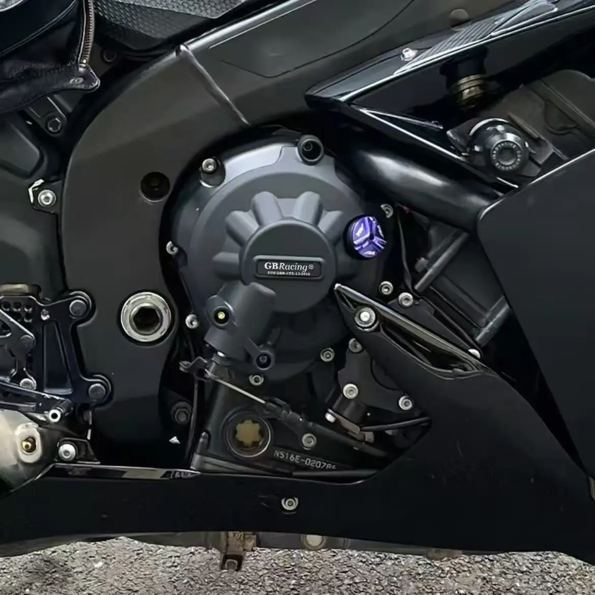 

For Yamaha YZF R1 2007-2008Motorcycle Engine Hood Protective Shell Accessories 2007 2008