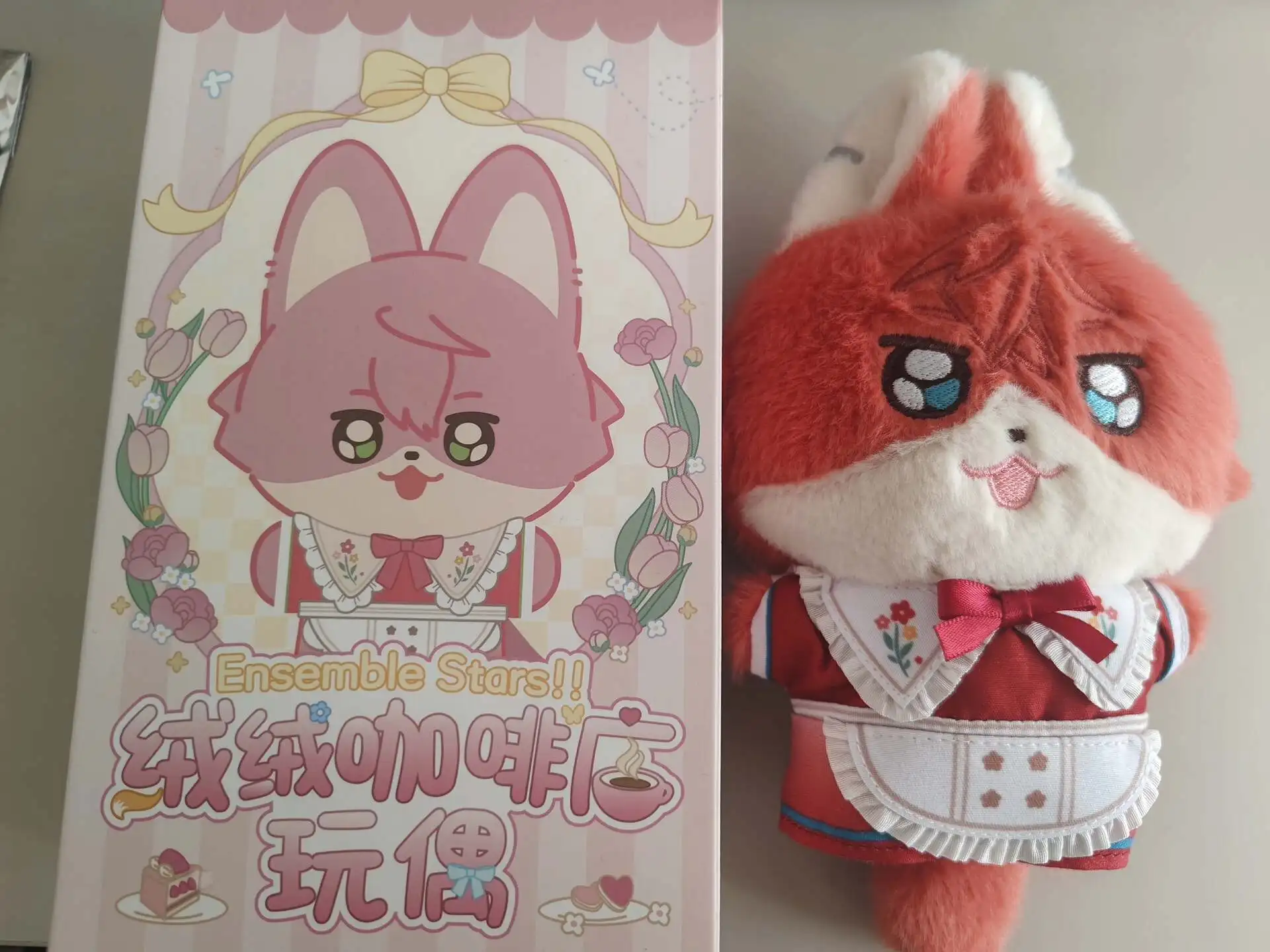 

Новинка 2025 года: Официальный костюм Амаги Ринне из Ensemble Stars! (あんさんぶるスターズ!)