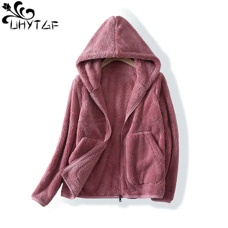 

UHYTGF Coral Fleece Coat Women Autumn Outdoor Short Jacket Hooded Top Femal Double-Sided Polar Fleece Warm Zipper Outerwear 2286