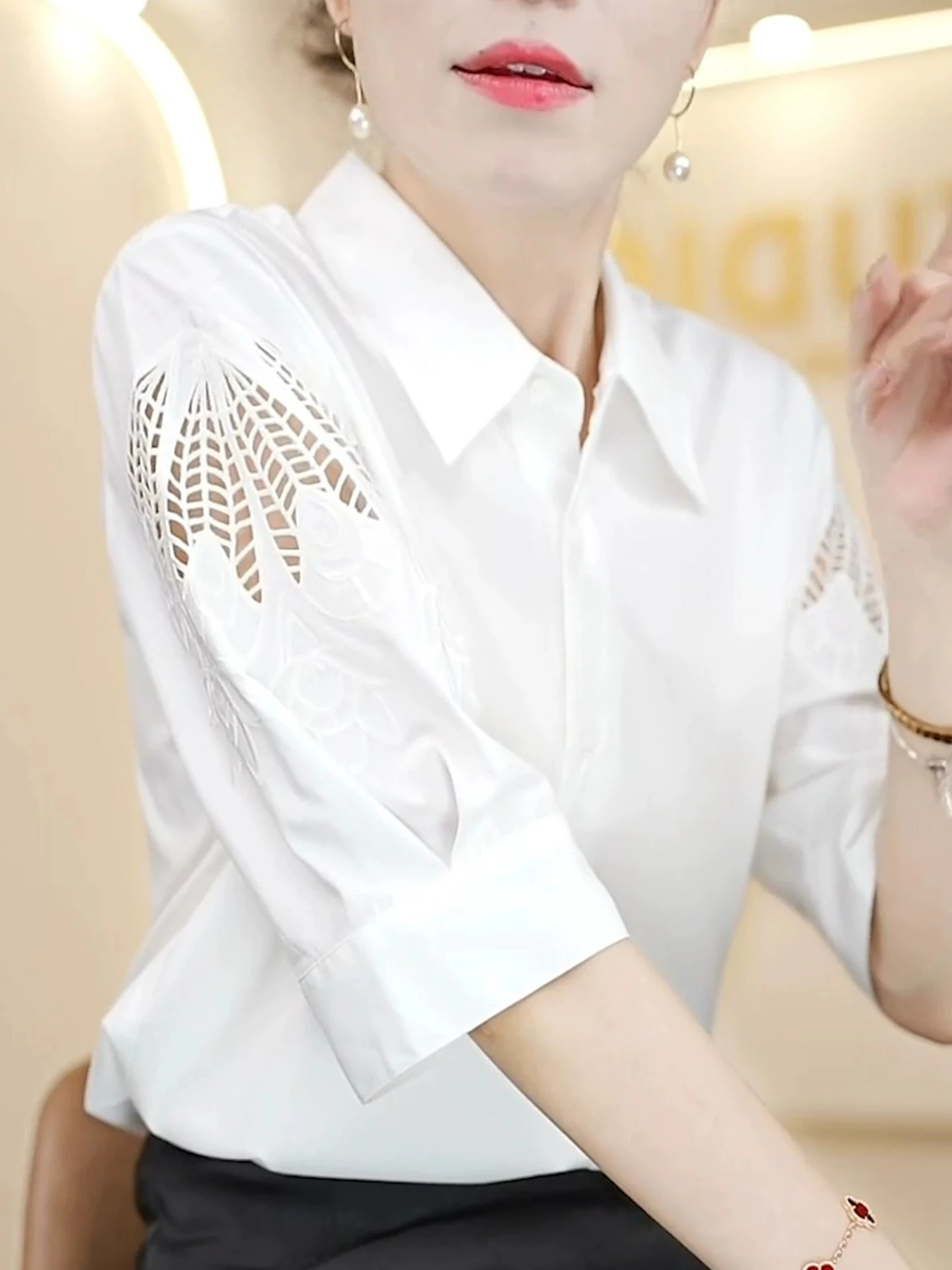 Faionable Hollow Out Design Damen irt Korean Sle Pure Color Simple Match All Seasons Casual Faion Top Sommer 2025