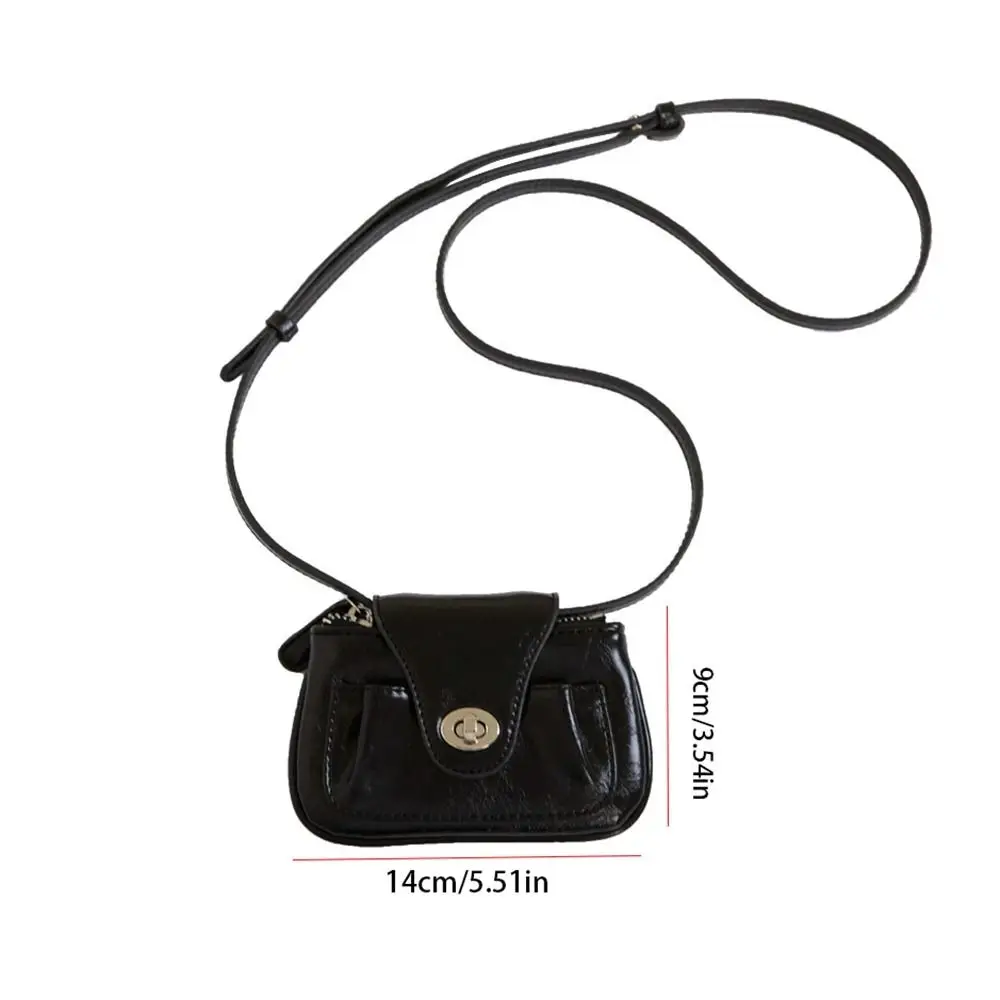 Portable Cute Simple Shoulder Bag Korean Style Fashion Small Card Bag Mini Black Crossbody Bag