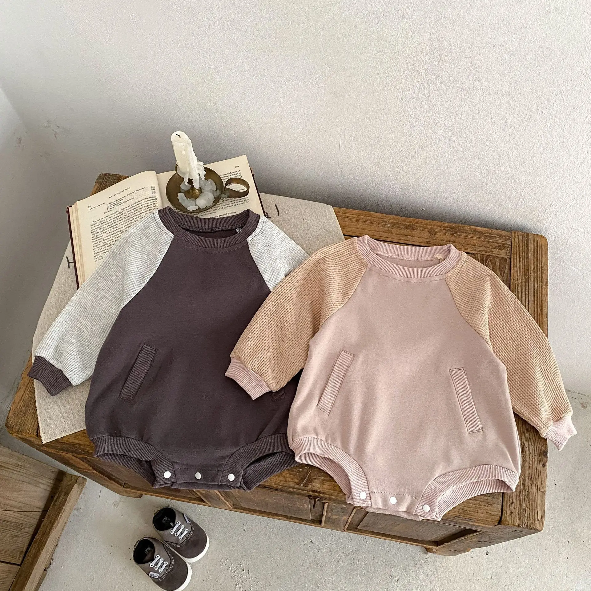 Instagram primavera e autunno bambino nuova moda Versatile tuta donna tesoro Waffle griglia Raglan a maniche lunghe Color Block Swe