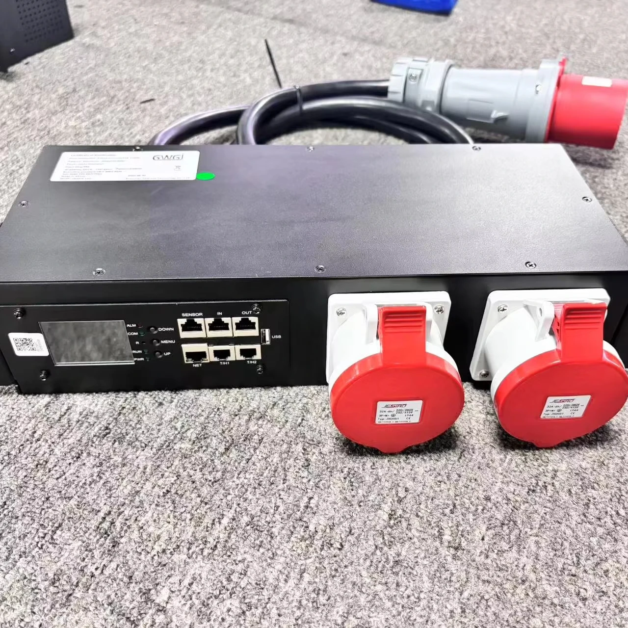 

380V Input 380V Output Smart PDU (32A for Each Outlet) Remote Control On/off for Each Outlet Power Distribution Unit