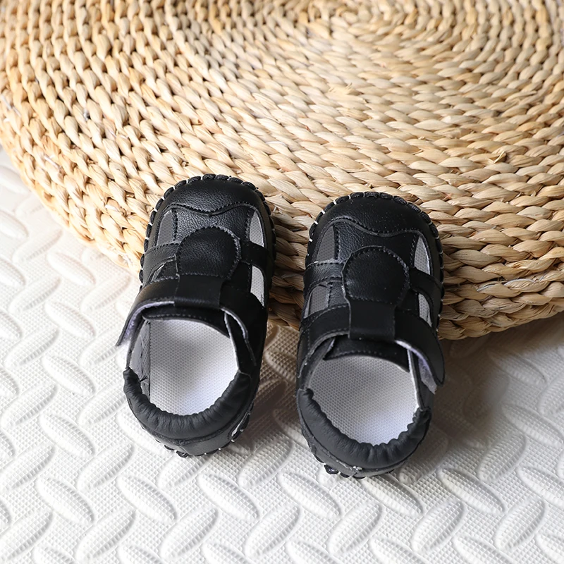 Chaussures d'été à semelle souple pour bébé, sandales respirantes qui ne tombent pas, 2024