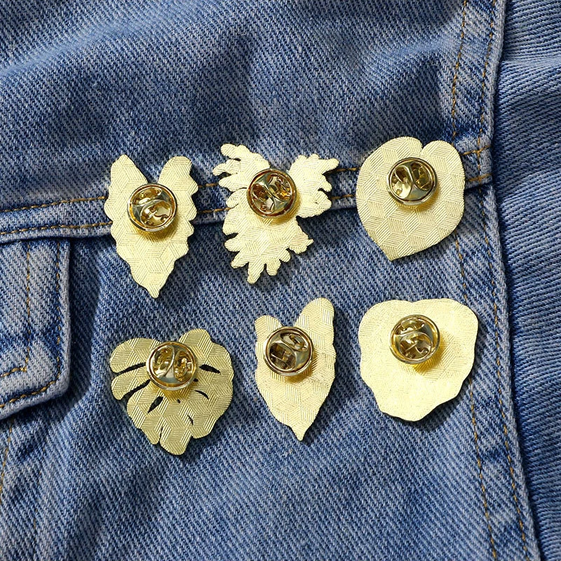 بروش نباتي لوتس مضاد للوهج للرجال والنساء ، شارة كرتونية نباتية ، دبوس إكسسوارات