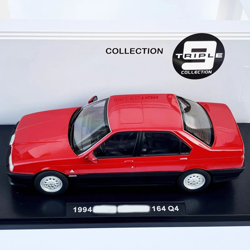 

Triple9 1/18 Scale 164 Q4 Alloy Simulation Car Model Static Collection Decorated Holiday Gifts Toys Classic Adult Souvenir Gift