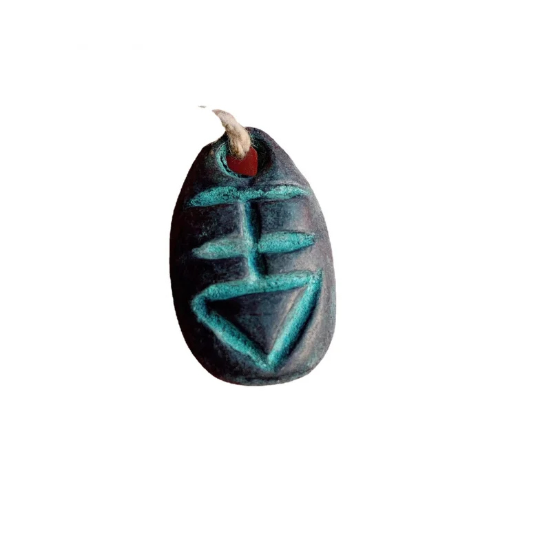 Antique , ancient shell , Shang and Zhou .Each purchase includes 10 pieces of patinaed decorative coins