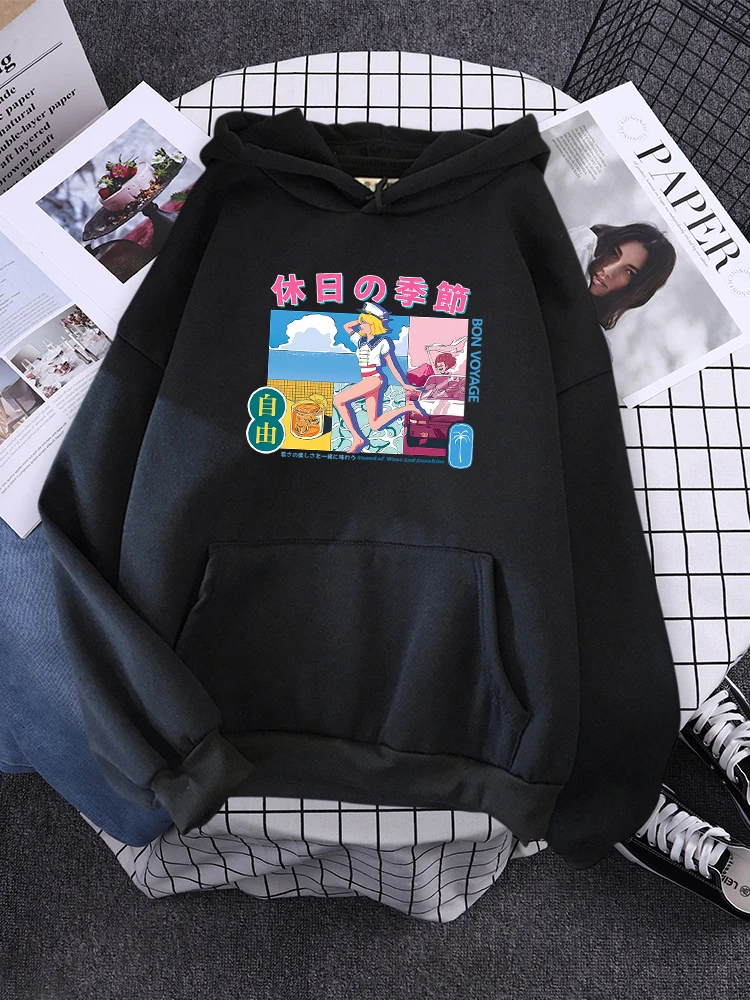 Golden Haired Neauty Drives To The Seaside Printing Hoodies Female Cartoons Fashion Sweatshirt Comfortable Hip Hop Clothes