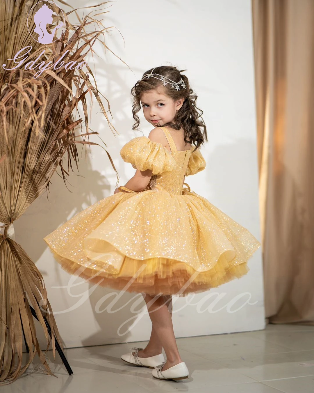 Vestido de niña de flores de plumas amarillas para boda, tul hinchado, un solo hombro, lazo, volantes, fiesta de cumpleaños para niños, vestido de baile de Navidad