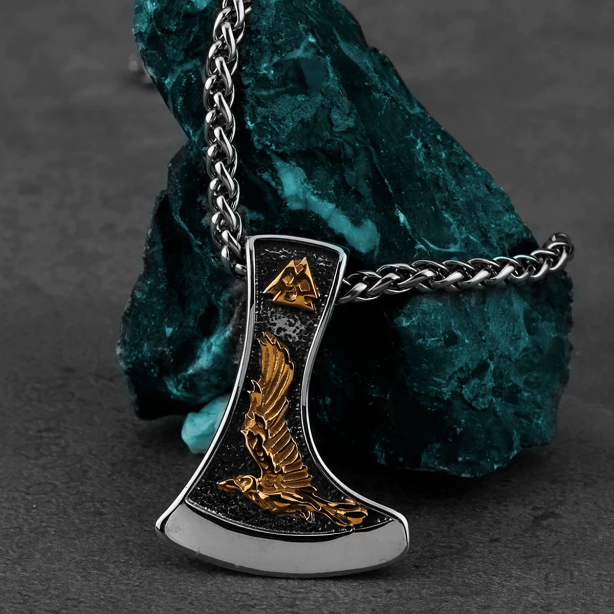 Vintage Viking Double Sided Axe Wolf and Crow Men Necklace Fashion Hip Hop Biker Pendant Stainless Steel Jewelry Gift Wholesale