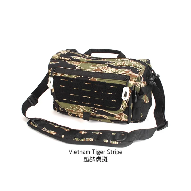 

Outdoor Sports Commuting Crossbody Bag