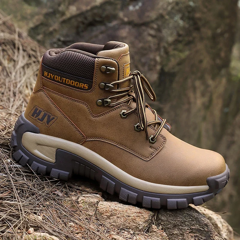 Mens Hiking Boots New High Top Leather Spring Autumn Travel Climbing Anti Slip Wear-resistant Desert Worker Sports Male Shoes