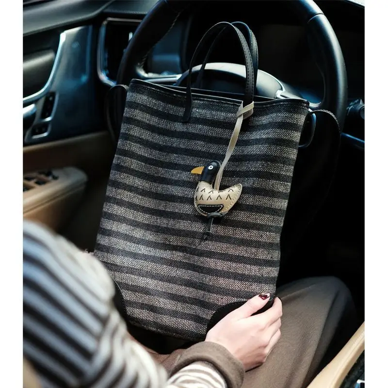 

Korean Loose Woolen Portable Tote Bags Women's 2026 New Pack High-value Commuter Shoulder Package Crossbody Bucket Bag