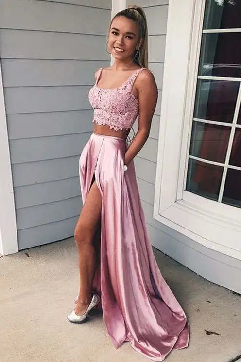 

Pink Two Pieces Prom Dress Slit Lace Graduation Dress With Pockets Lace Appliques Sleeveless A Line vestido de formatura