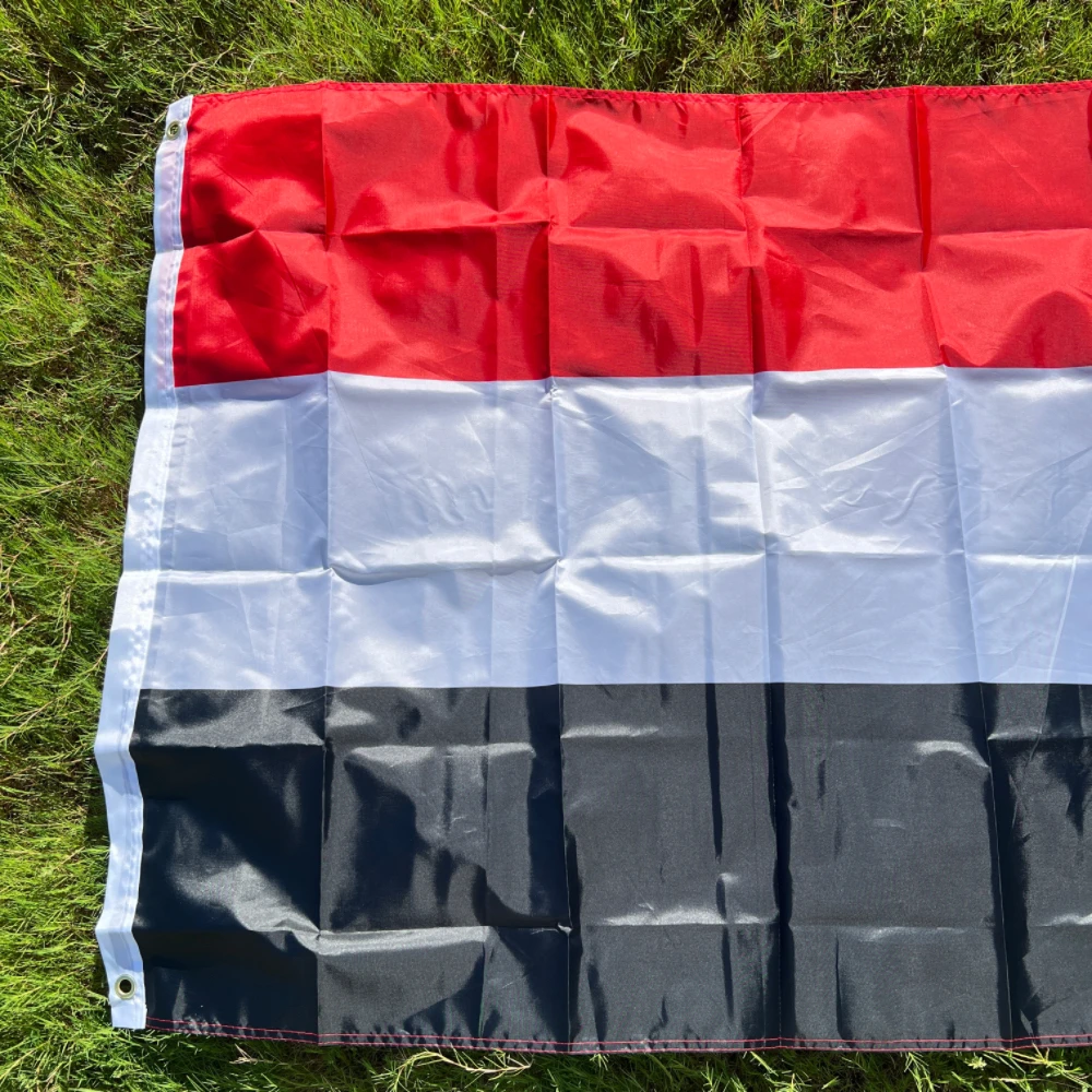 Yemen flag 90 × 150cm high quality polyester double-sided penetrating Yemen flag hanging decorative flag