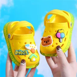 Hot Sandals Summer 2023 Girls Non-Slip Beach Shoes Little Boys Baby Casual Flat Clogs Soft Sole Cute Balloon Rabbit Pattern