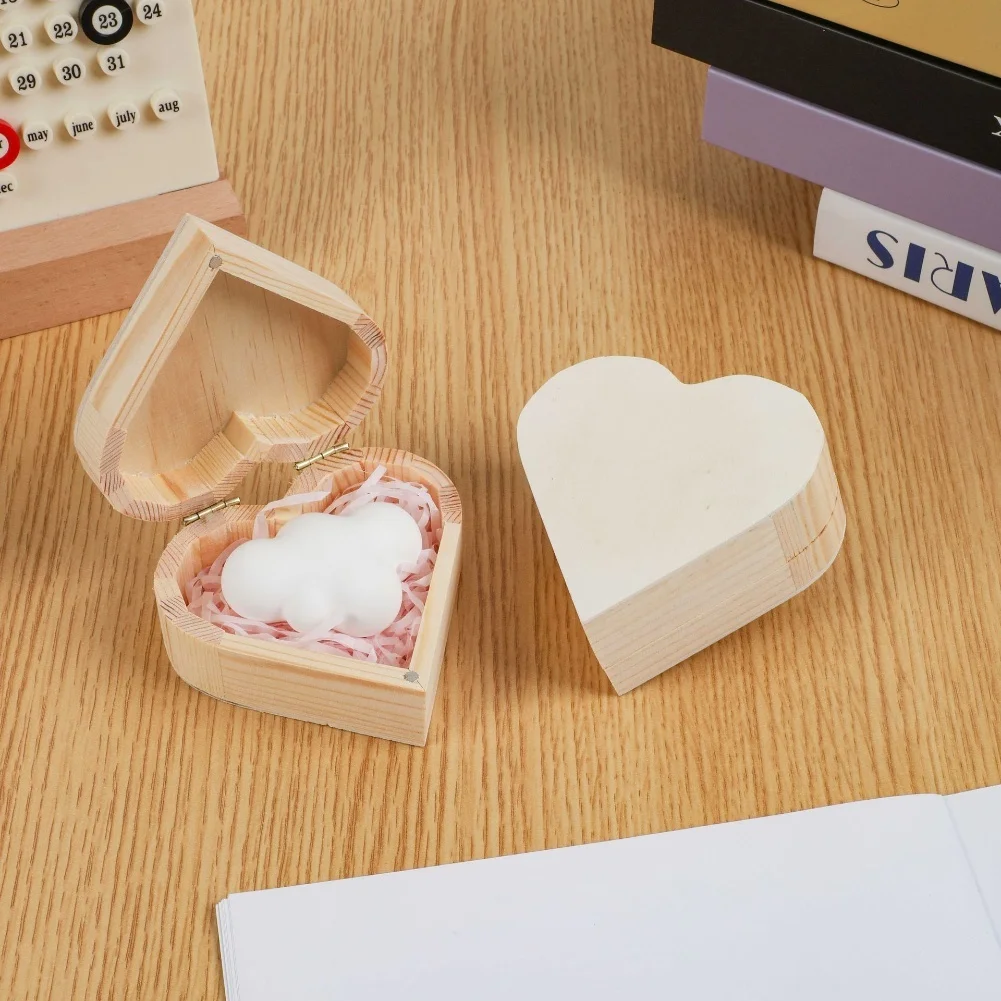 Wooden Heart-Shaped Jewelry Storage Box With Secure Lid Elegant Organizer For Rings Necklaces And Trinkets Romantic Keepsake