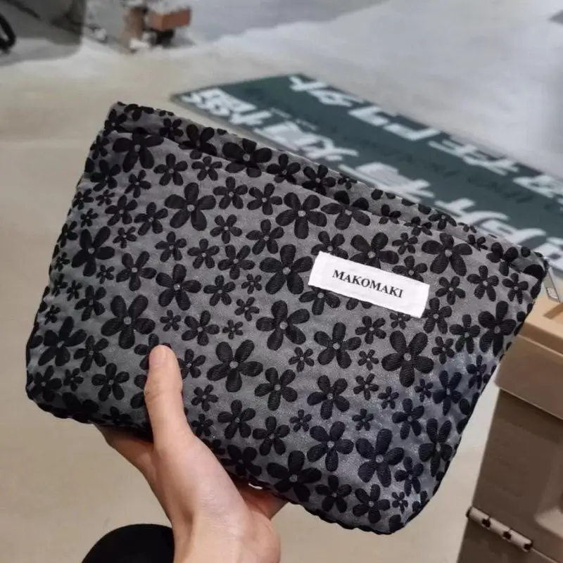Portable Large Capacity Women's Cosmetic Bag Toiletry Bag Miscellaneous Inner Bag Storage Bag Fashionable Compact Size