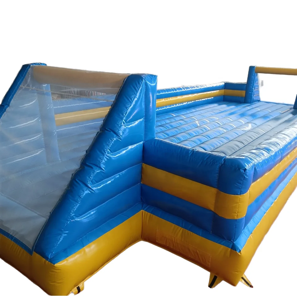 Corso di gioco di calcio gonfiabile per campo da calcio gonfiabile all'aperto in PVC da 0,55 mm di vendita calda in fabbrica per dimensioni personalizzate all'aperto