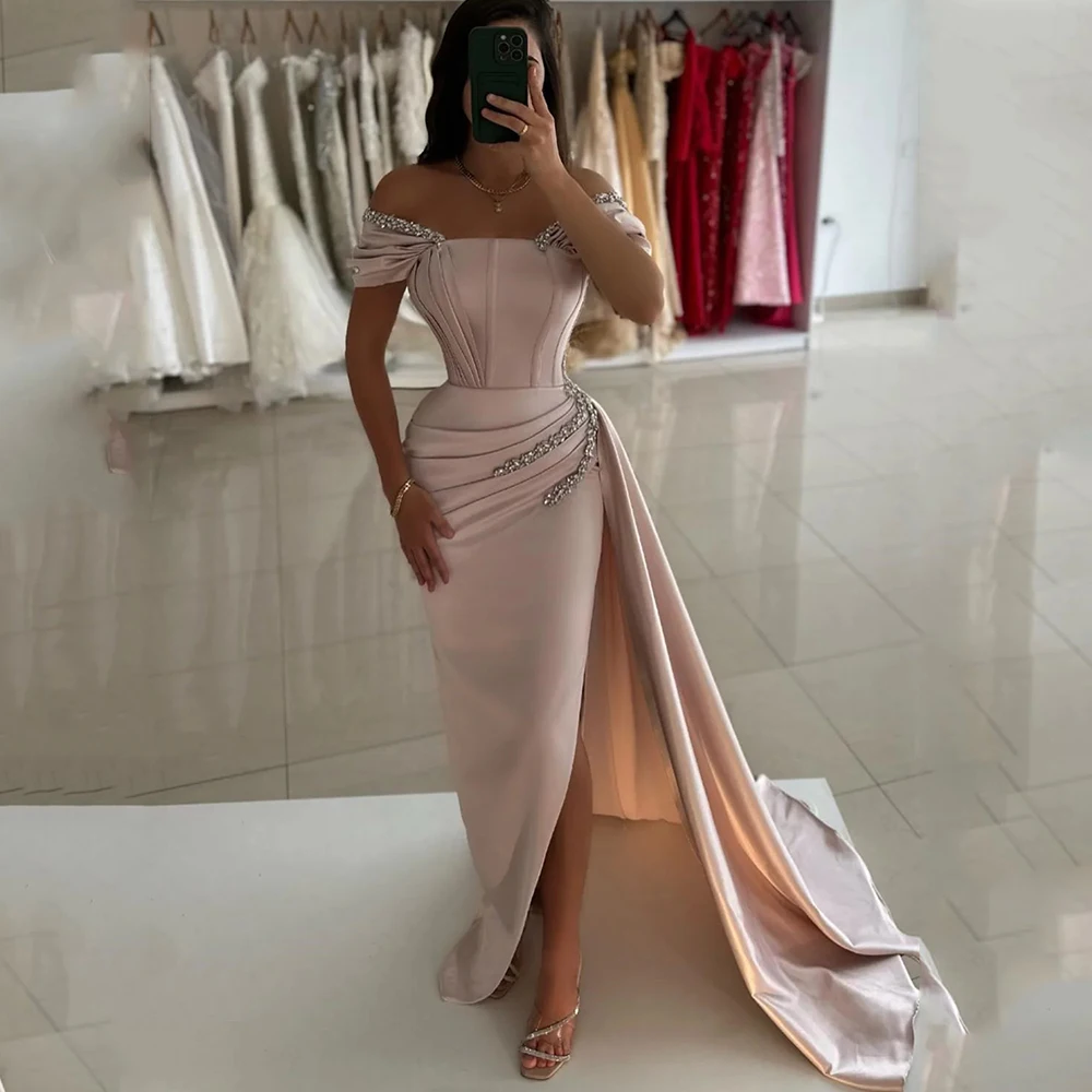 

Charming Off the Shoulder Evening Dress Delicate Crystal and Pleat Sheath Side Slit Sweep Train Ladies Banquet Customized Gowns