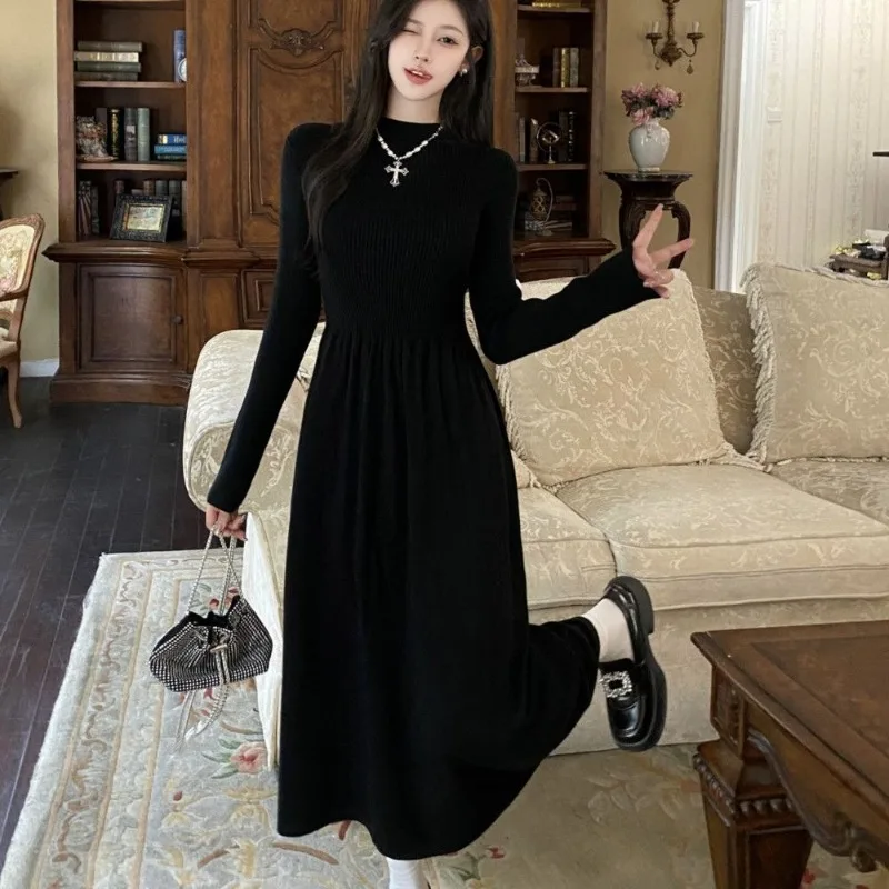 Temperament Mock Neck Solid Color Midi Dress Women Autumn Fashion All-match Long Sleeve A-line Skirt Appear Thin Casual Dresses