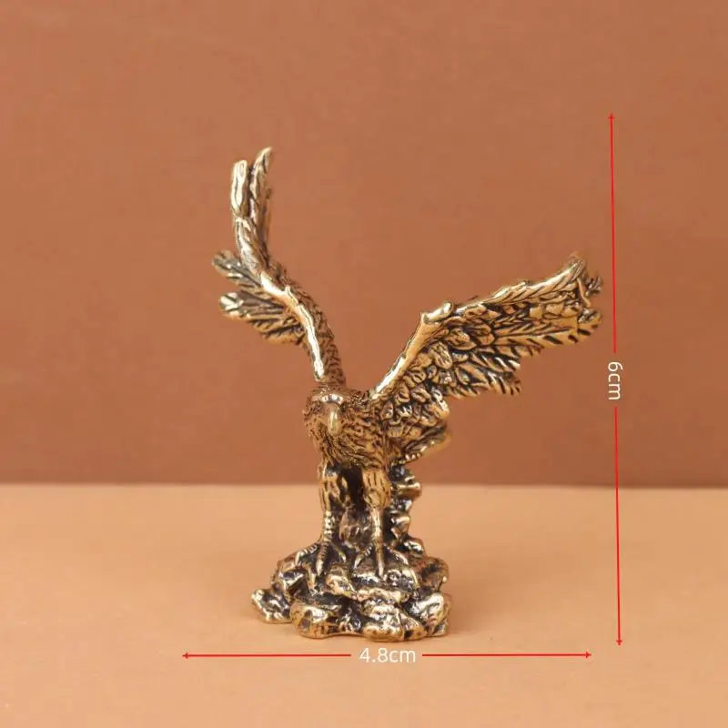 Vintage Brass Eagle Figurine Antique Copper Animal Statue Handcrafted Decorative Ornament for Living Room Table Decor