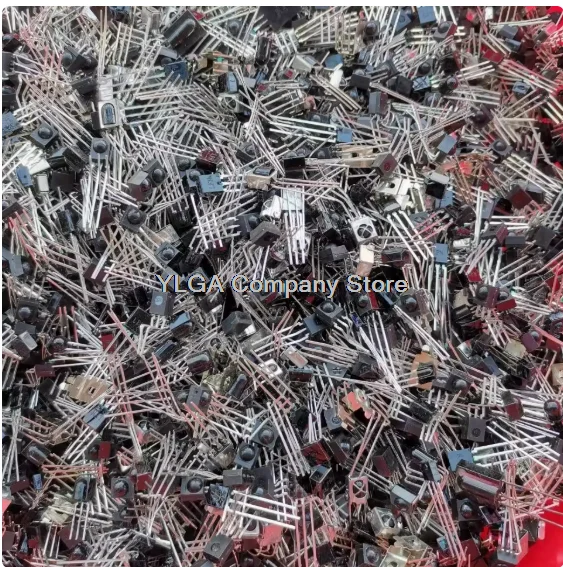 100 grams of mixed receiving head air conditioning TV LCD toys and other receiving head with screen left and right center foot