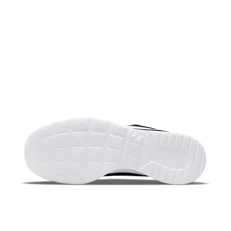 Nike TANJUN