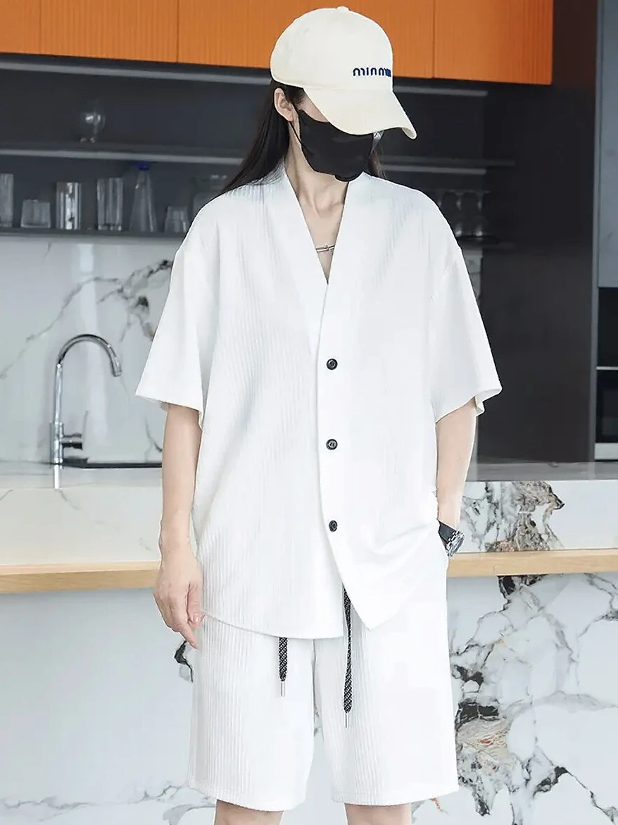 Summer Lightweight Breathable Ice Silk Casual Sports Set Men's Premium Fashion V-Neck Short Sleeve Shorts Two-Piece Set