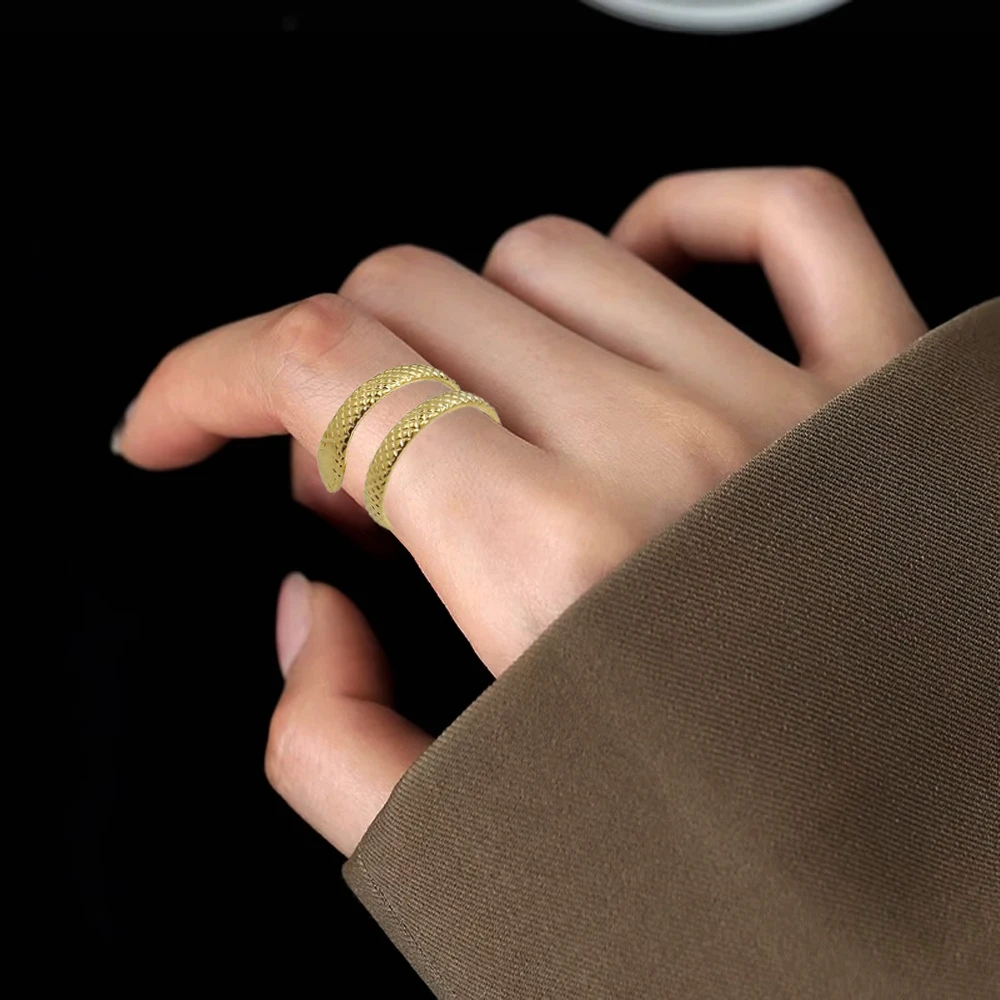 

Creative Serpentine Stainless Steel Open Ring Niche Versatile Couple Ring Wedding Party Jewelry Fun gift for friends