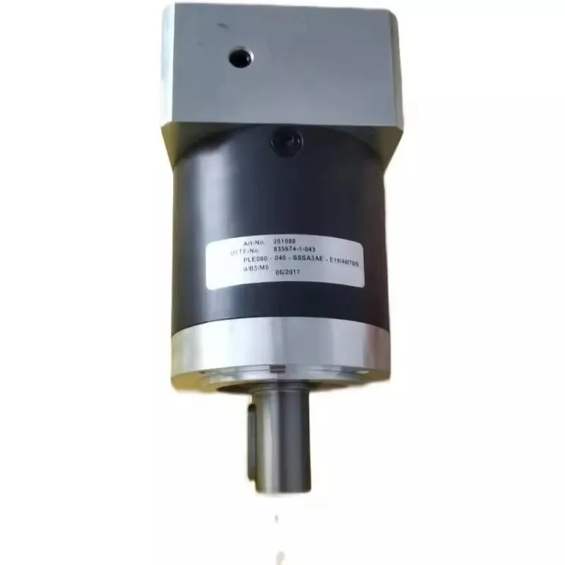 planetary reducer PLE080-040-SSSA3AE-E19/40/70/90/B5/M6 NEW