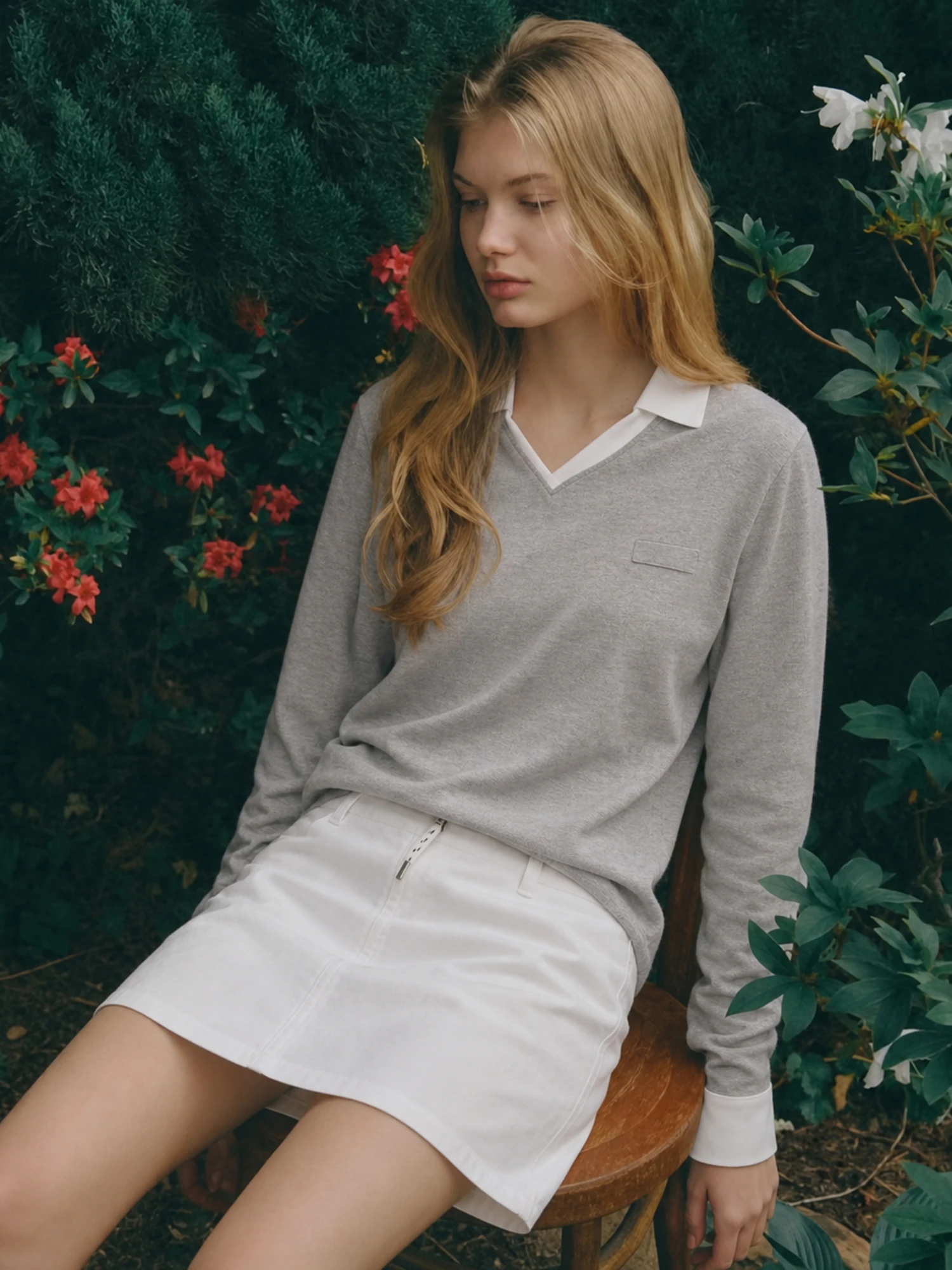 High Quality Commute 100 Combed Long Velvet Cotton  Shirt Color Block V Neck Long Sleeve T Shirt Women Casual Loose Fit