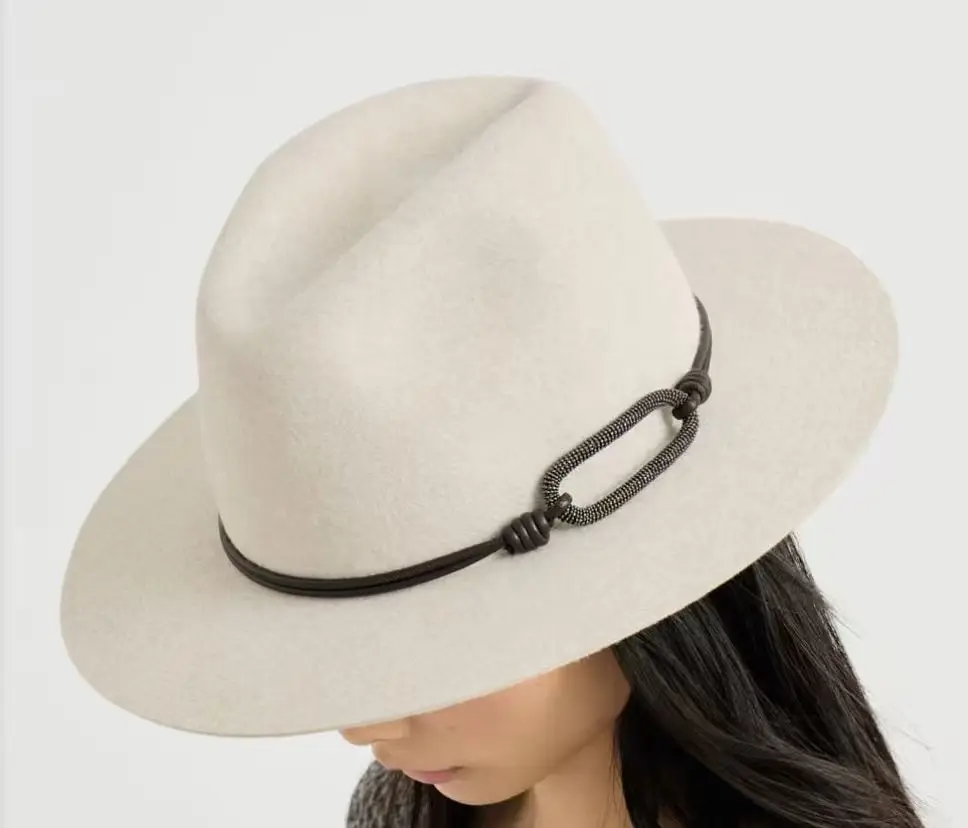 New Autumn/Winter Fashion High-Quality Chain Wool Hat, Four Colors, One Size Fits All.
