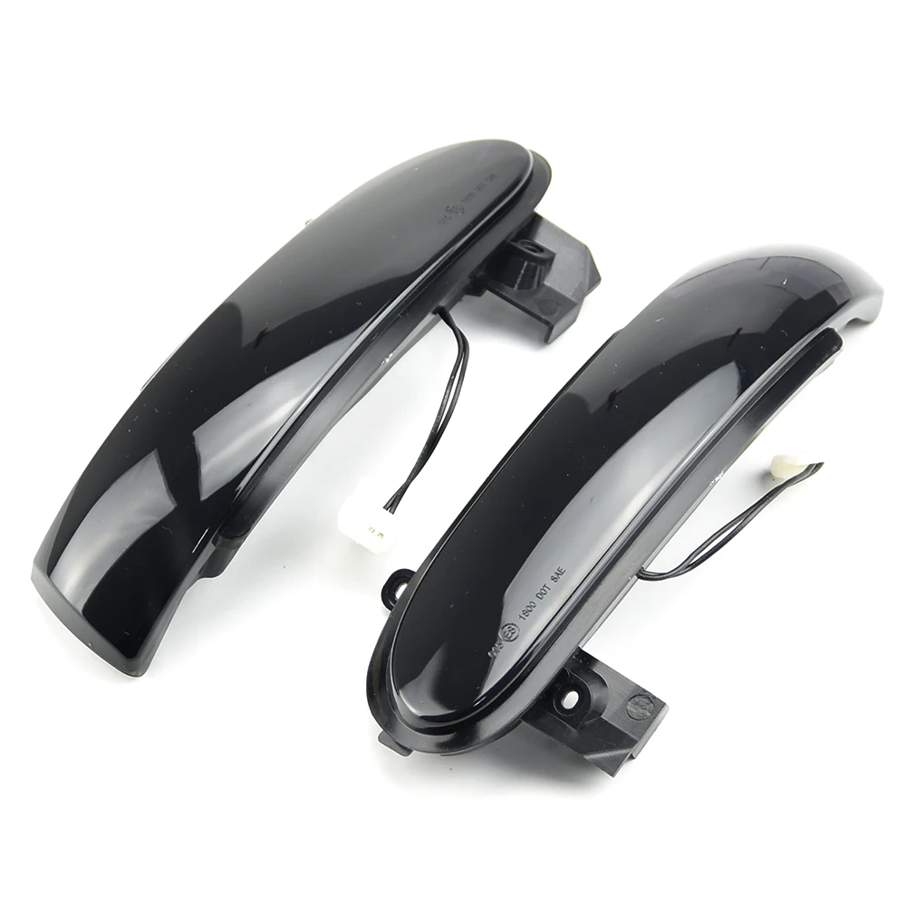 

2pcs LED Dynamic Turn Signal Light Flasher Flowing Water Blinker Flashing Light For Mercedes Benz SL-Class R230 W230