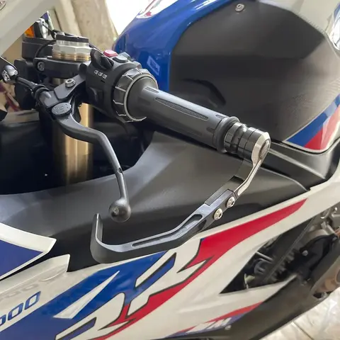 BMW S1000R S1000RR HP4 S1000XR 오토바이 액세서리 오토바이 브레이크 핸들은 CNC 조정 가능한 프로 핸드 가드를 보호합니다