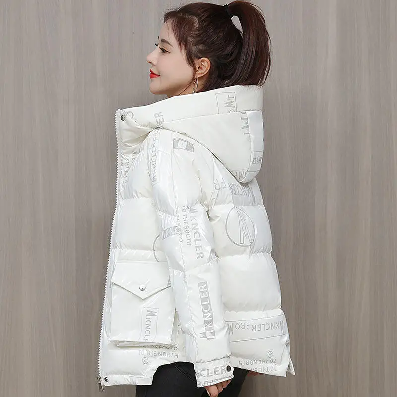 

2025 Women Winter Clothing New Korean Version No Wash Cotton Coat Temperament Reduced Age Printed Short Thick Cotton Coatjacket