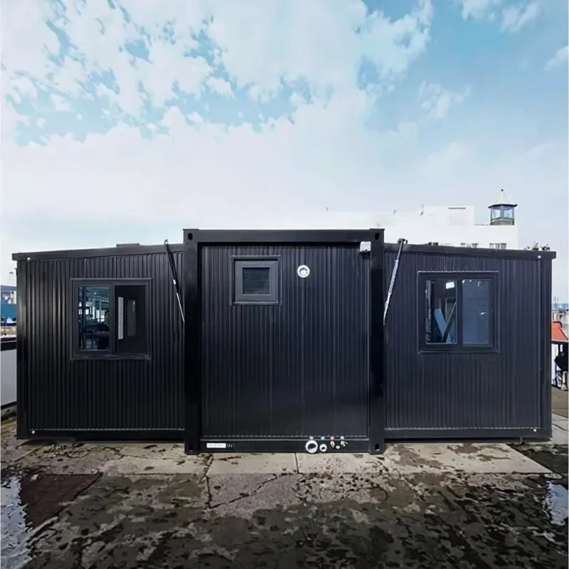Hot Sale 40ft Movable Double Wing Container House with 2 Bedrooms Furniture Set Ready Live Expandable Sandwich Panel Structure