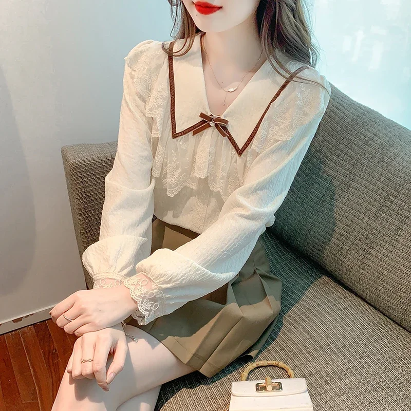 Sweet Autumn New Long Sleeve Doll Collar Women Blouse Bow Lace Splicing Chiffon Blouse Shirt Women Tops Blusas Para Mujer A696