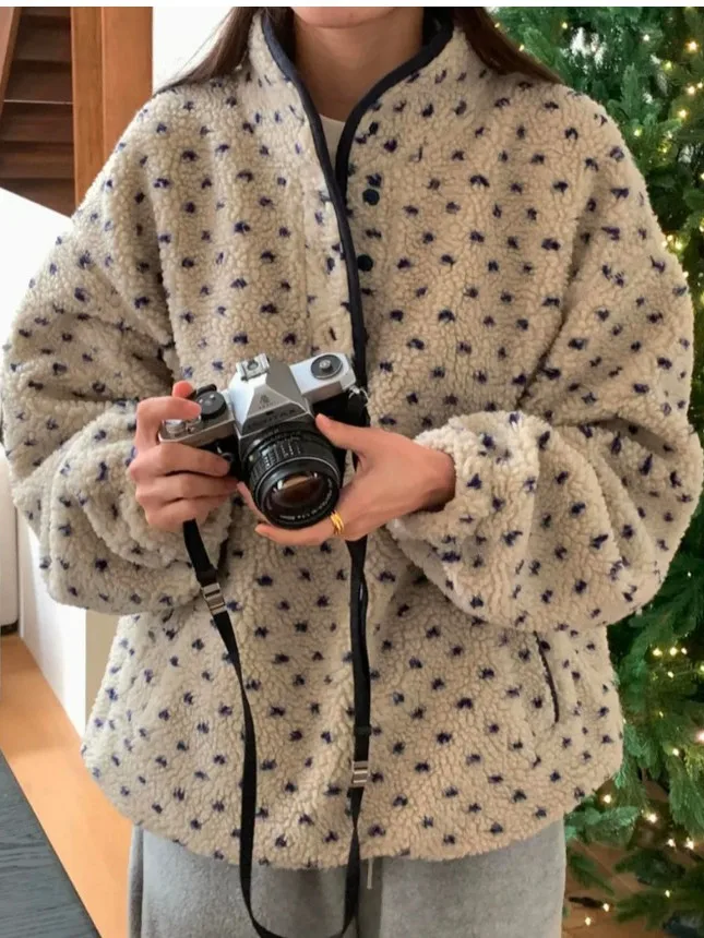 

Женская теплая флисовая толстовка с узором в виде сердец, новая зимняя свободная куртка из овечьей шерсти, повседневный комфортный топ