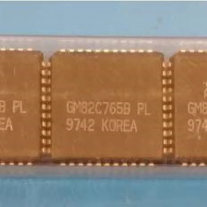 

GM82C765B GM82C765B-PL GM82C765 PLCC-44 5pcs