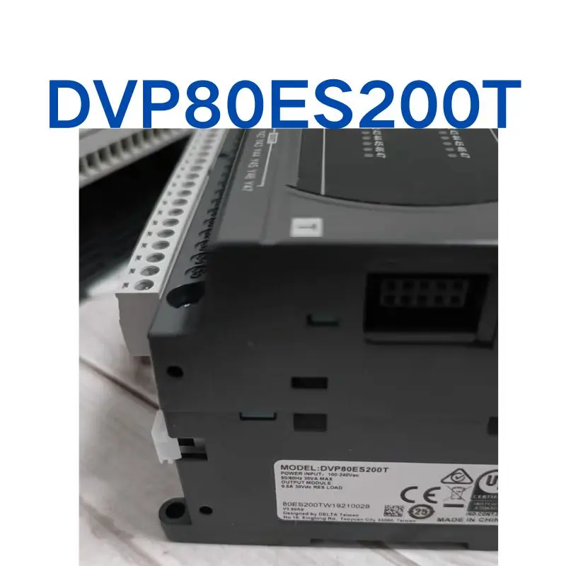 PLC DVP80ES200T usado, probado, función OK, intactos