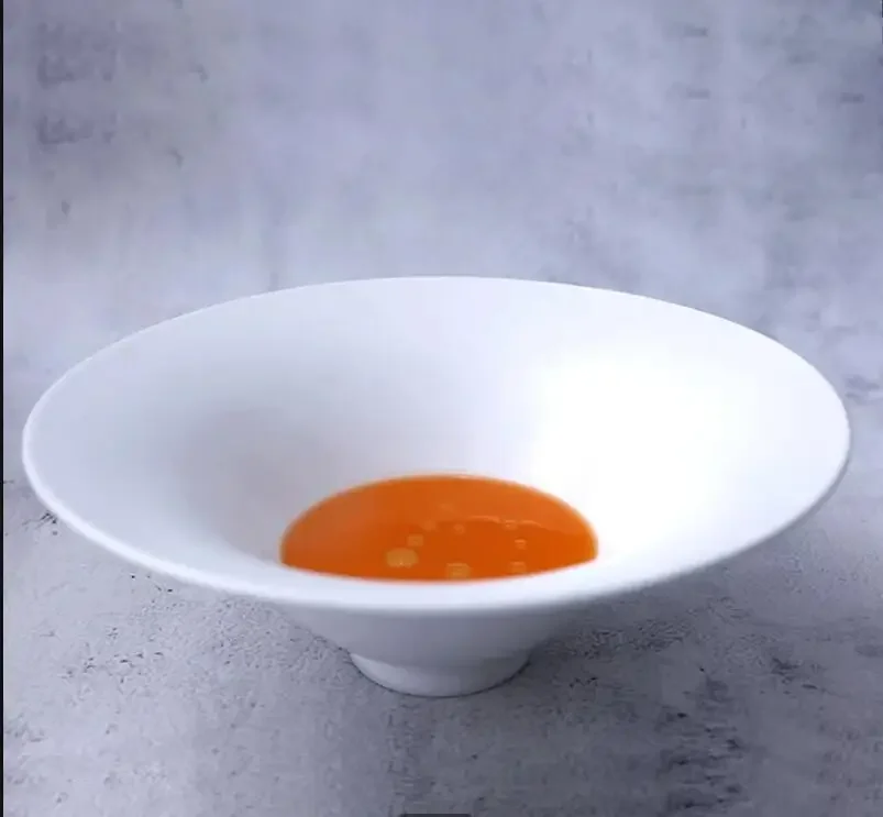 

Керамическая тарелка в форме трубы, домашний ужин, белый европейский стиль, отель, ресторан, салат, десертная посуда